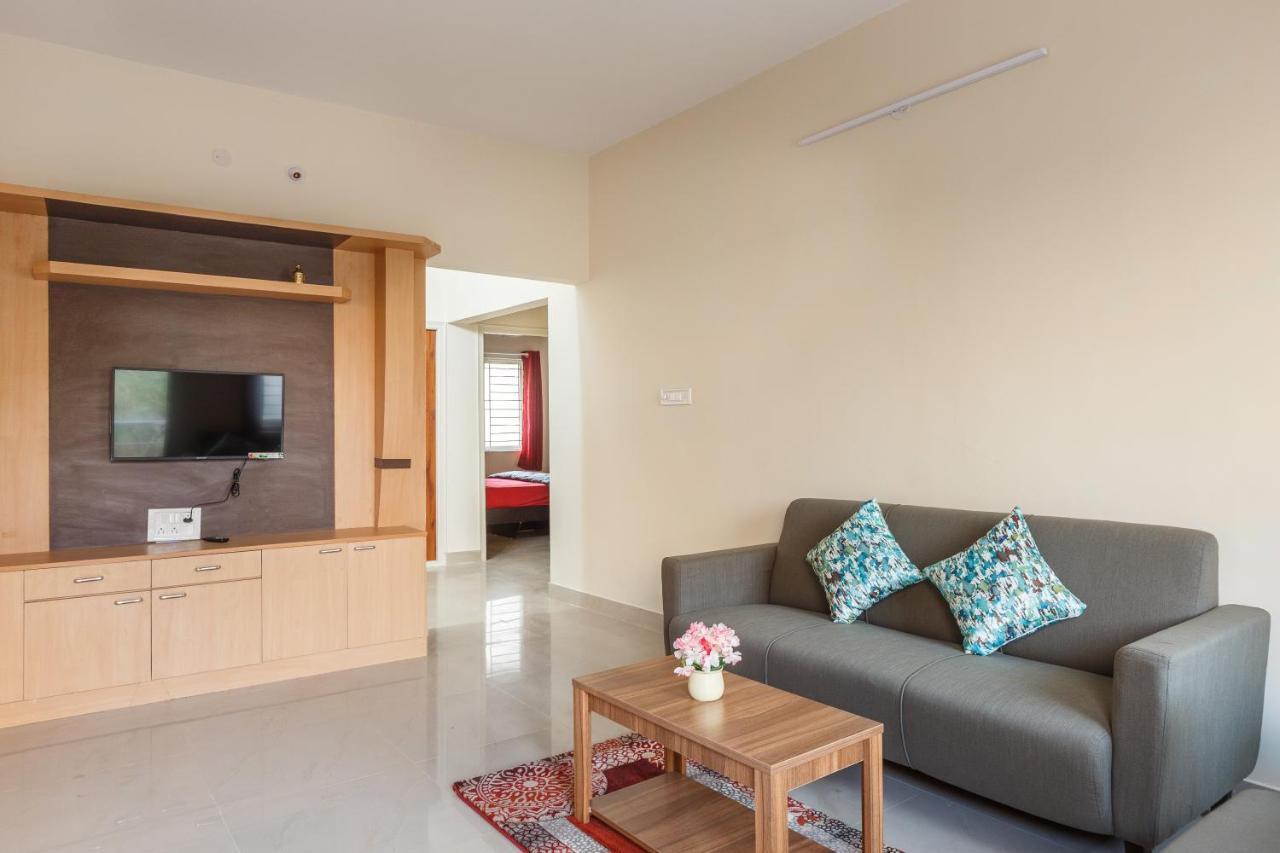 Misty Meridian Serviced Apartments Бангалор Екстериор снимка