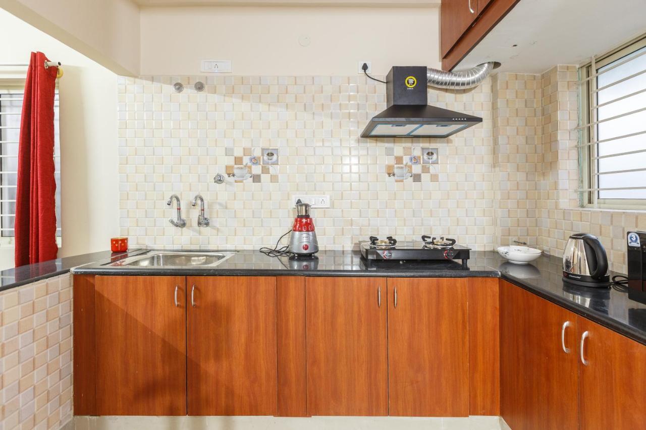 Misty Meridian Serviced Apartments Бангалор Екстериор снимка