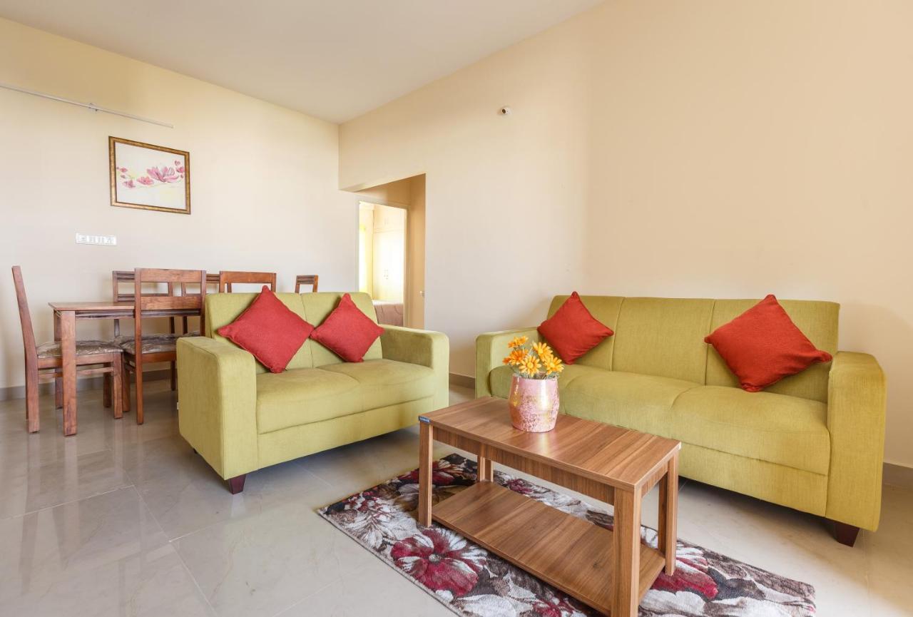 Misty Meridian Serviced Apartments Бангалор Екстериор снимка