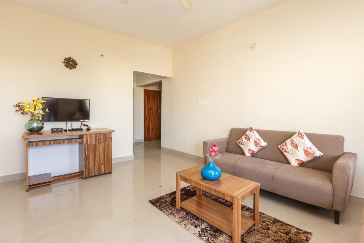 Misty Meridian Serviced Apartments Бангалор Екстериор снимка