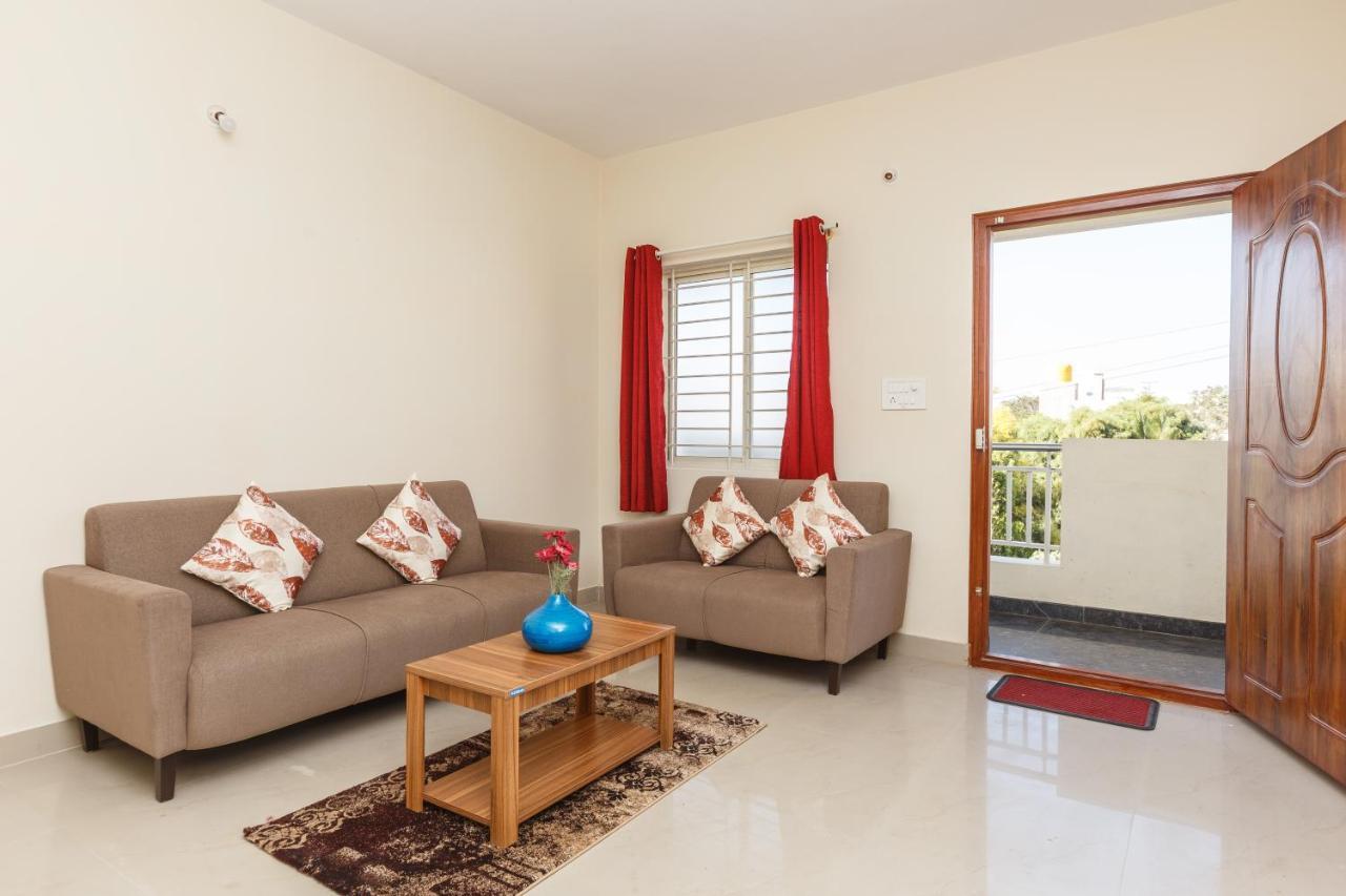 Misty Meridian Serviced Apartments Бангалор Екстериор снимка